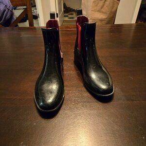 Ralph Lauren Black and red ankle boots with a boho...